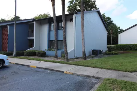 8 Escondido Cir #79, Altamonte Springs, FL 32701