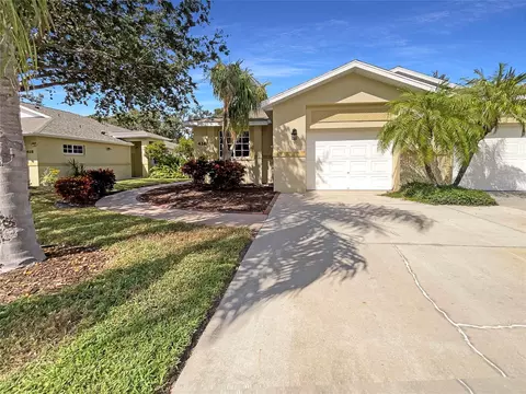 416 28th St W, Palmetto, FL 34221
