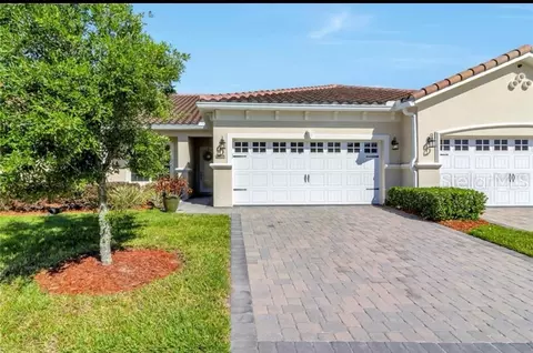2877 Eastham Ln, Kissimmee, FL 34741