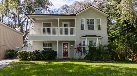 2100 Savannah Oaks Ln, Apopka, FL 32703