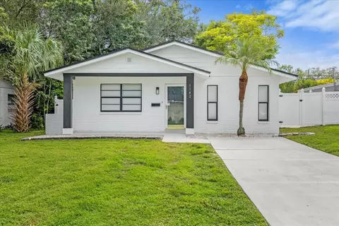 1142 47th Ave N, Saint Petersburg, FL 33703