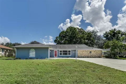 33320 Somerset Dr, Leesburg, FL 34788