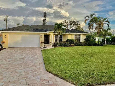1533 Nantucket Rd, Venice, FL 34293