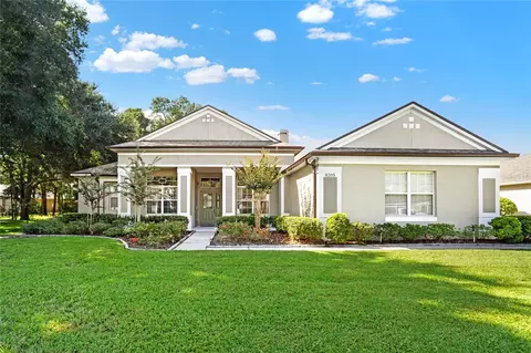 8205 Emerald Forest Ct, Sanford, FL 32771