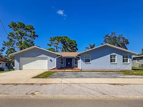 1109 E Boyer St, Tarpon Springs, FL 34689