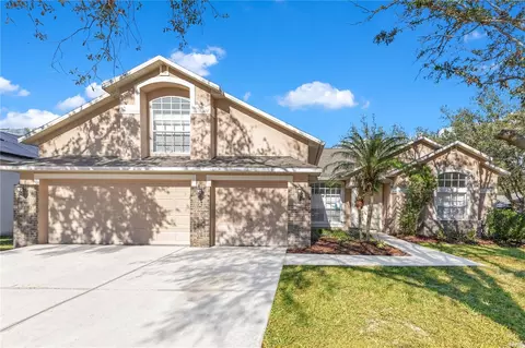 8612 Swann Ridge Ct, Tampa, FL 33647