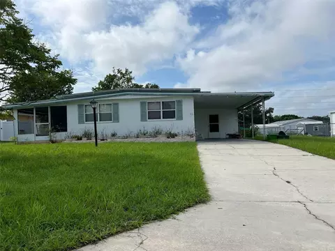 22 Maplehurst Ave, Debary, FL 32713