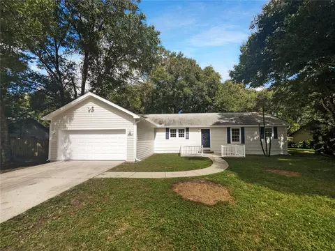 25807 Pinehurst St, Sorrento, FL 32776