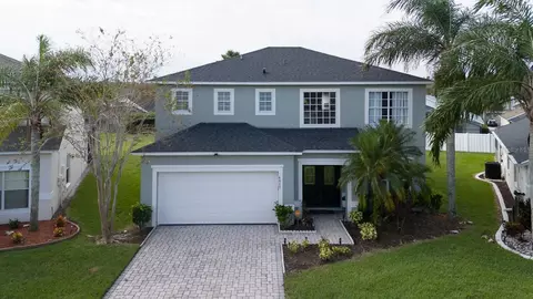 4817 Cumbrian Lakes Dr, Kissimmee, FL 34746