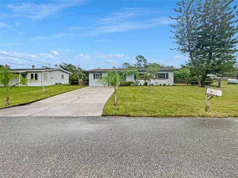 1321 S Shore Dr, Saint Cloud, FL 34771