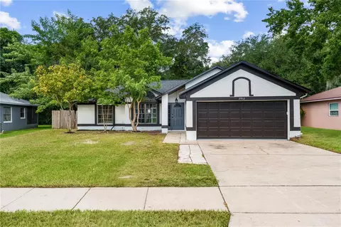 2912 Theresa Dr, Kissimmee, FL 34744