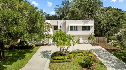 320 Belle View Ave, Temple Terrace, FL 33617