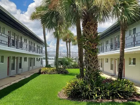 4328 Edgewater Dr #A204, Orlando, FL 32804
