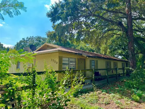 1729 Birchwood Cir, Leesburg, FL 34748