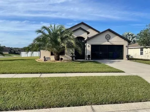 497 Tortola Ave, Tavares, FL 32778