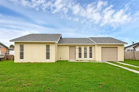 135 Loredo Ln, Kissimmee, FL 34743
