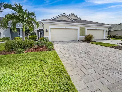 7615 Campus Cv, Sarasota, FL 34243
