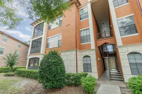 6149 Metrowest Blvd #102, Orlando, FL 32835