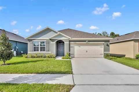 825 Amhurst Dr, Orange City, FL 32763