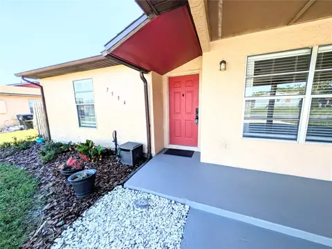 7534 Golden Glenn Dr, Orlando, FL 32807