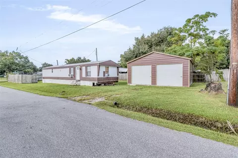 2848 Woodstock Ave, Eaton Park, FL 33840