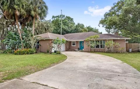 1720 Kings Point Blvd, Kissimmee, FL 34744