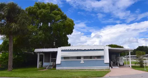 3650 Palm Valley Dr, Oviedo, FL 32765