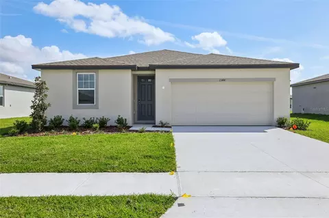 1344 Oak Valley Dr, Auburndale, FL 33823