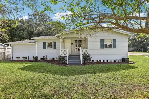 6123 Randolph Ave, Orlando, FL 32809