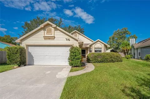 198 Edgewater Cir, Sanford, FL 32773