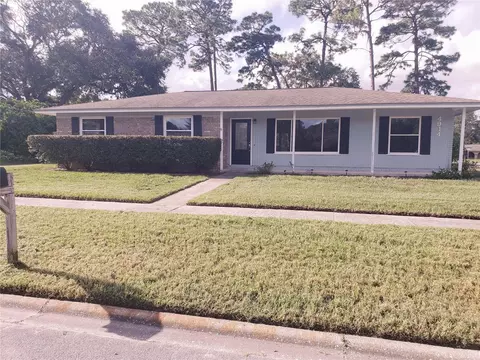 4914 Pine Cone Ct, Jacksonville, FL 32210