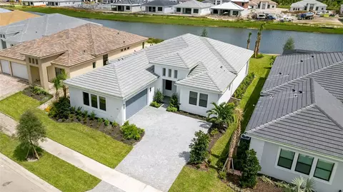 4644 Motif Ter, Sarasota, FL 34240
