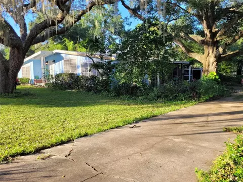 627 Warner St, Groveland, FL 34736
