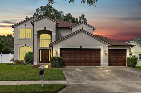 906 Moonluster Dr, Casselberry, FL 32707