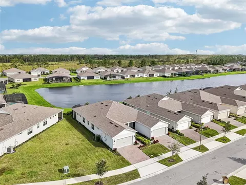 2952 Cherry Blossom Loop, Saint Cloud, FL 34771