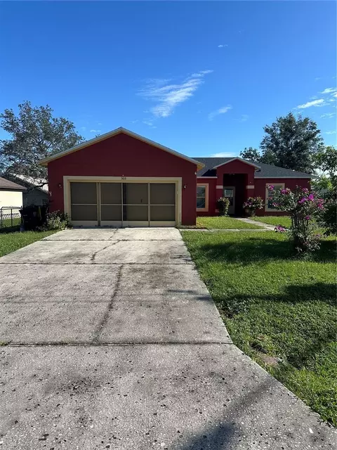 305 Erie Ct, Kissimmee, FL 34759