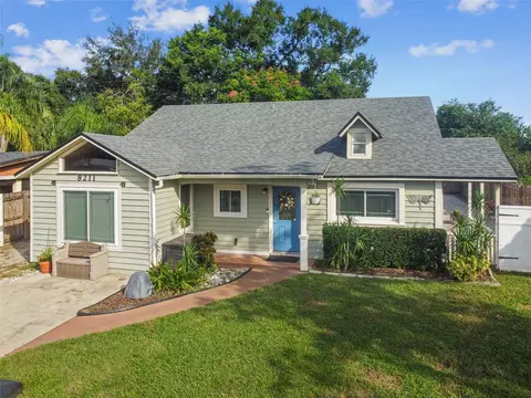 8211 Alveron Ave, Orlando, FL 32817