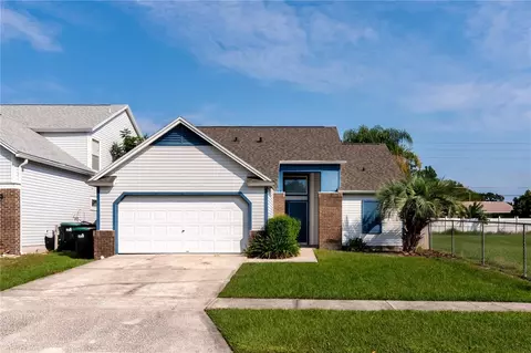 10557 Glassborough Dr, Orlando, FL 32825