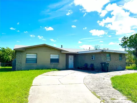 1051 E Patrick Cir, Daytona Beach, FL 32117