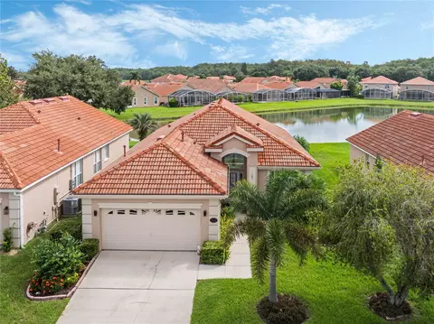 5318 Watervista Dr, Orlando, FL 32821