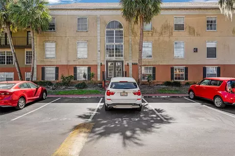 3998 Versailles Dr #3998C, Orlando, FL 32808