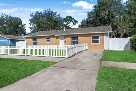 43 2nd St, Chuluota, FL 32766