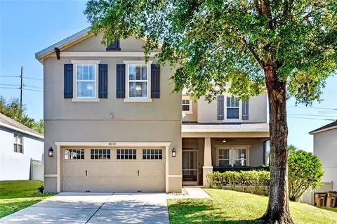 30110 Cheval St, Mount Dora, FL 32757