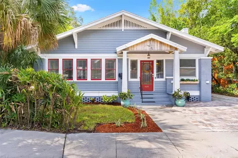909 E Cayuga St #A, Tampa, FL 33603