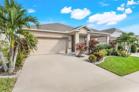 564 Pinecrest Loop, Davenport, FL 33837