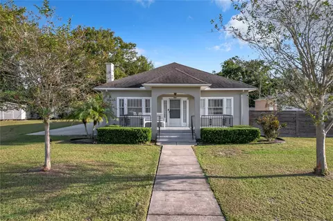 1355 Lakeview Ave, Kissimmee, FL 34744