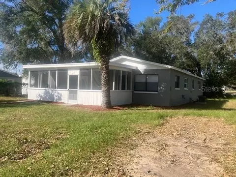 405 S June Dr, Leesburg, FL 34748