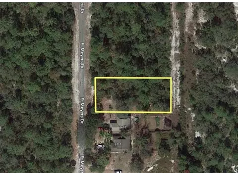 Fort Myers Drive, Indian Lake Estates, FL 33855