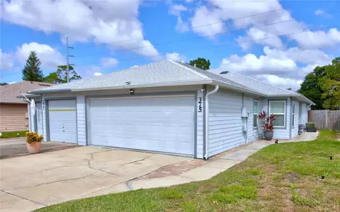 375 Cedarbrook Ln, Altamonte Springs, FL 32714