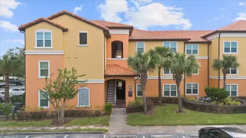 5451 Vineland Rd #2208, Orlando, FL 32811